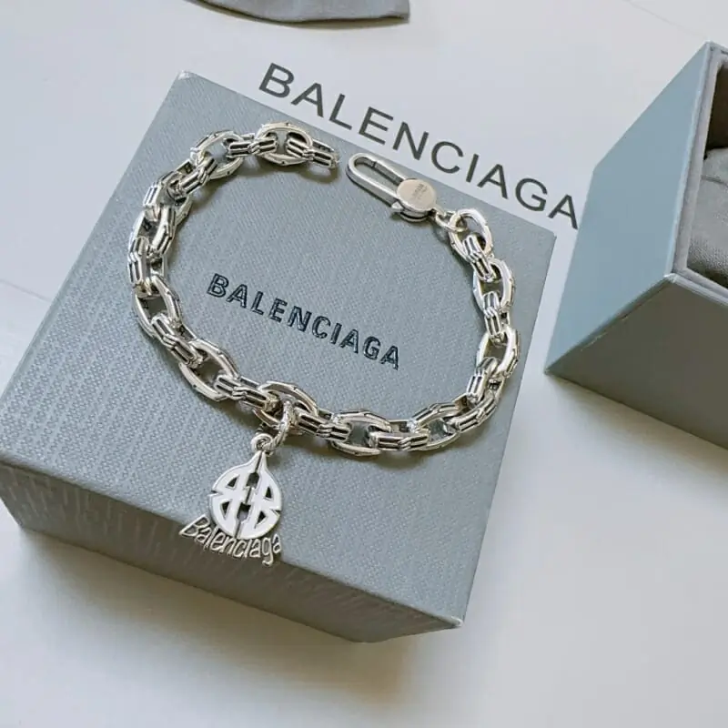 balenciaga bracelets s_121a242